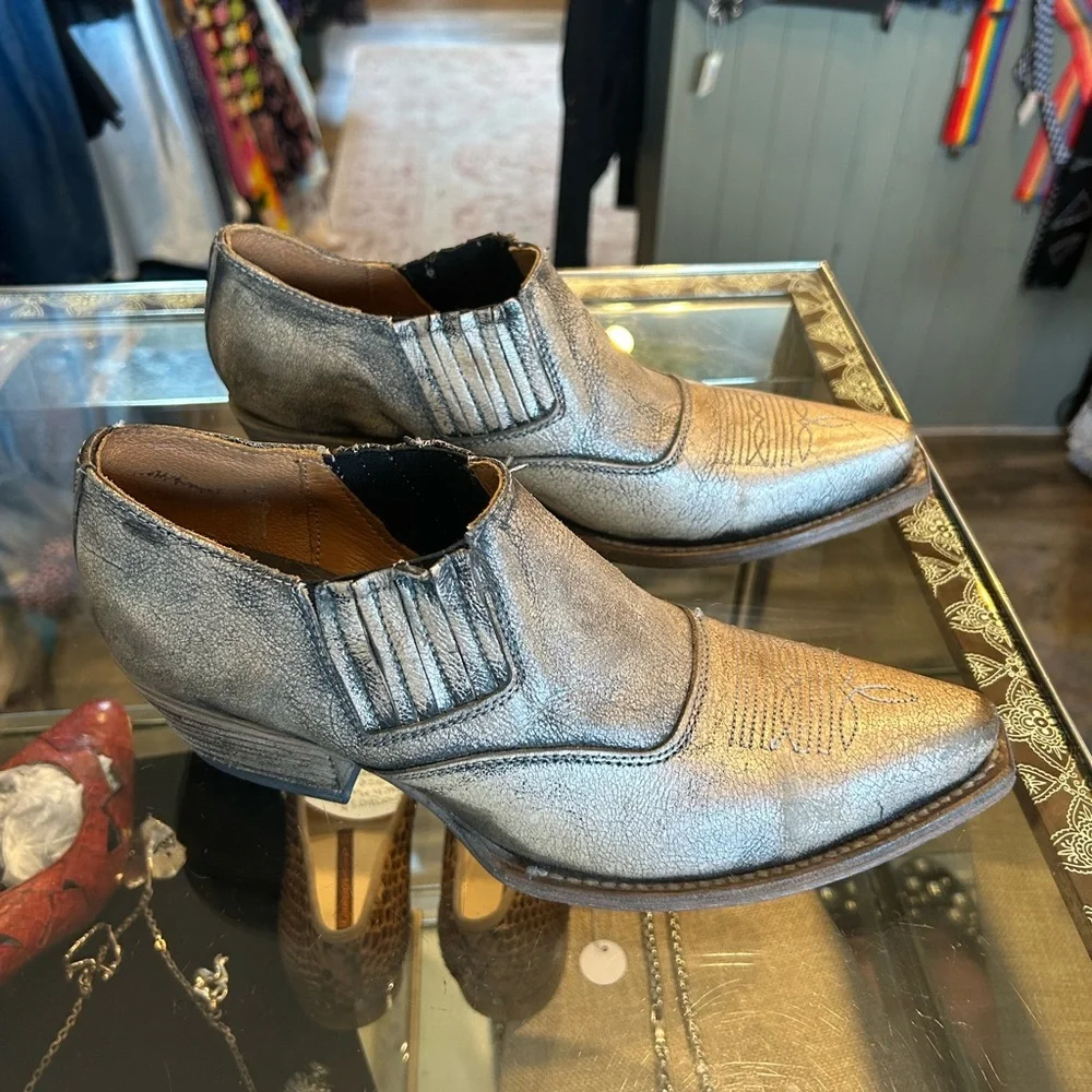 Freebird Metallic Ankle Booties - Picture 7 of 10